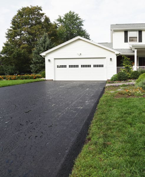 Cost of Blacktop Driveway Paving in Rocklin